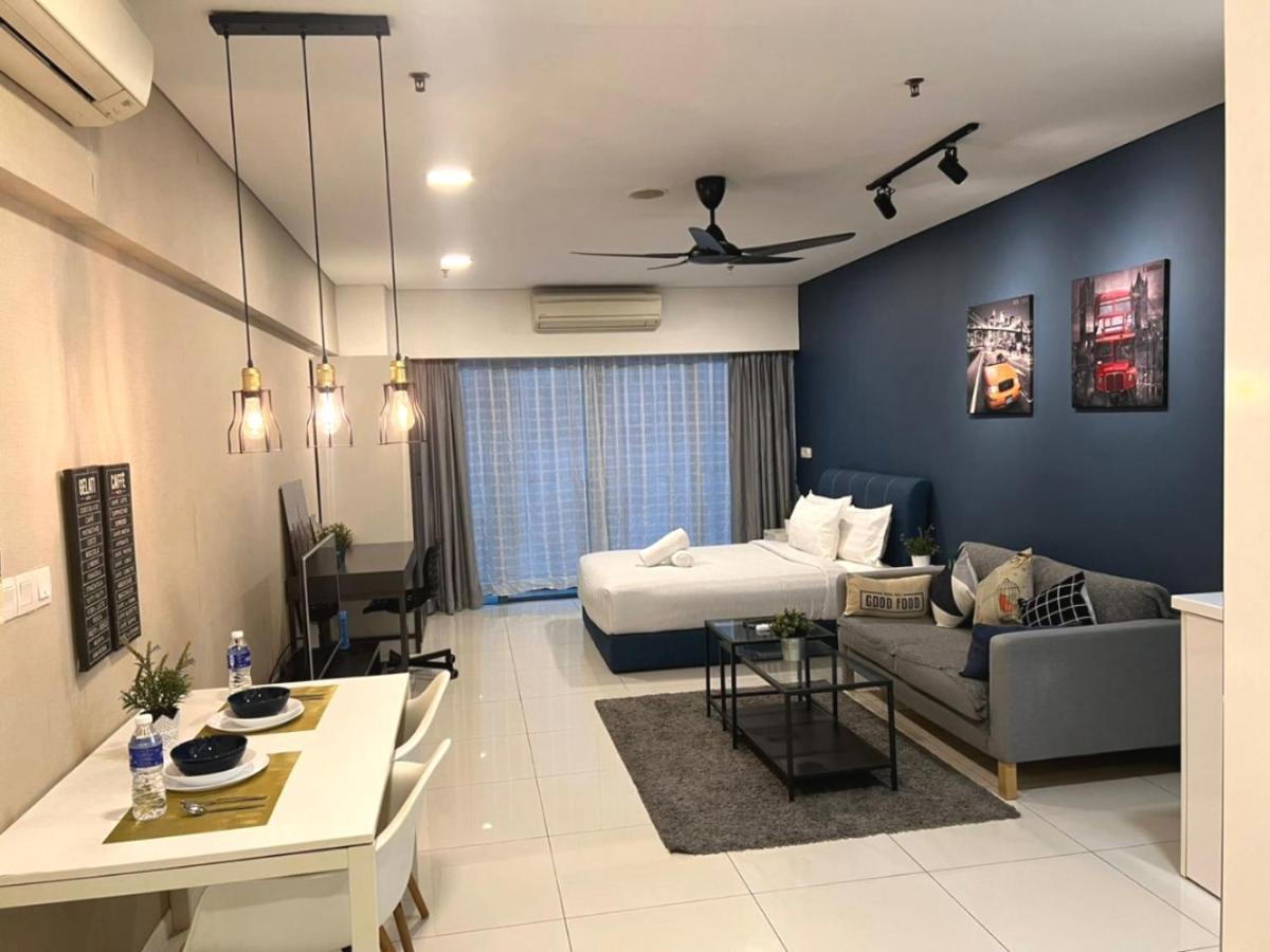 Summer Suites Klcc By Whollmark 吉隆坡 外观 照片